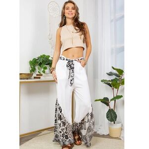 Boho Boutique Desert Sunset Bell Bottoms NWT